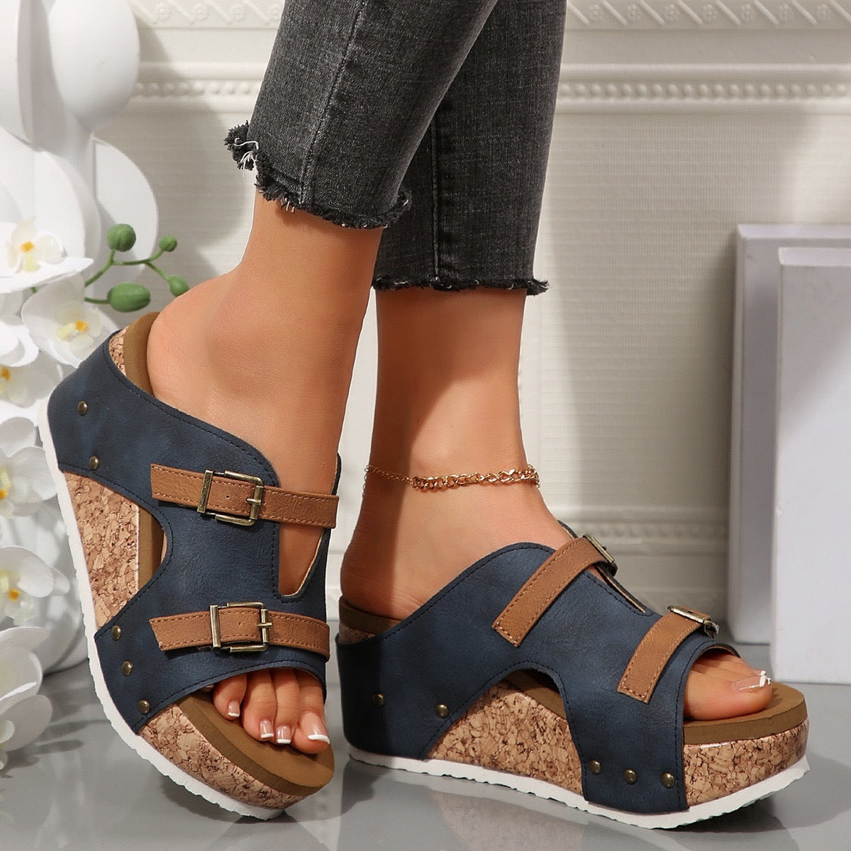 ÉVELYN – ElevEase Peep Toe Wedge Sandals